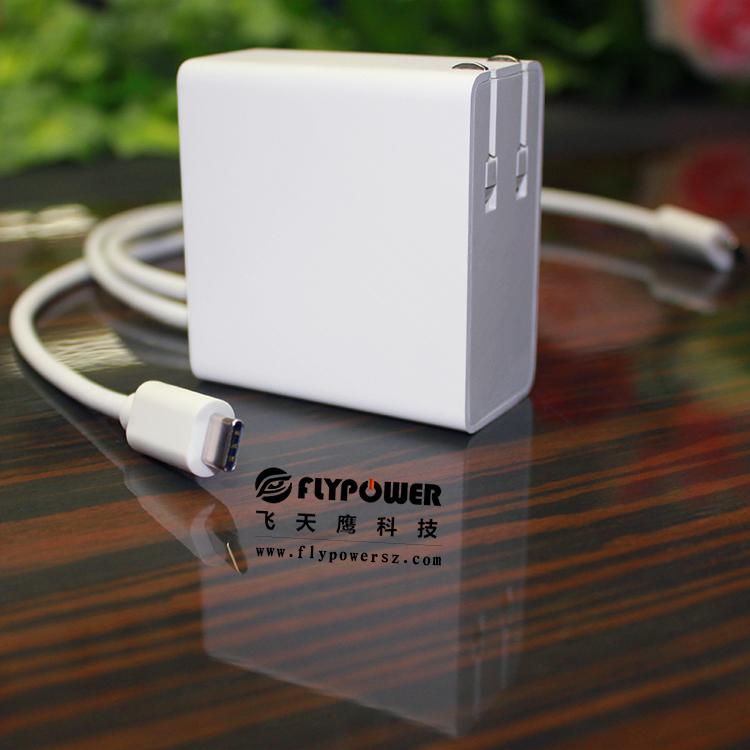 iPhone12到手了，再買個PD電源適配器吧
