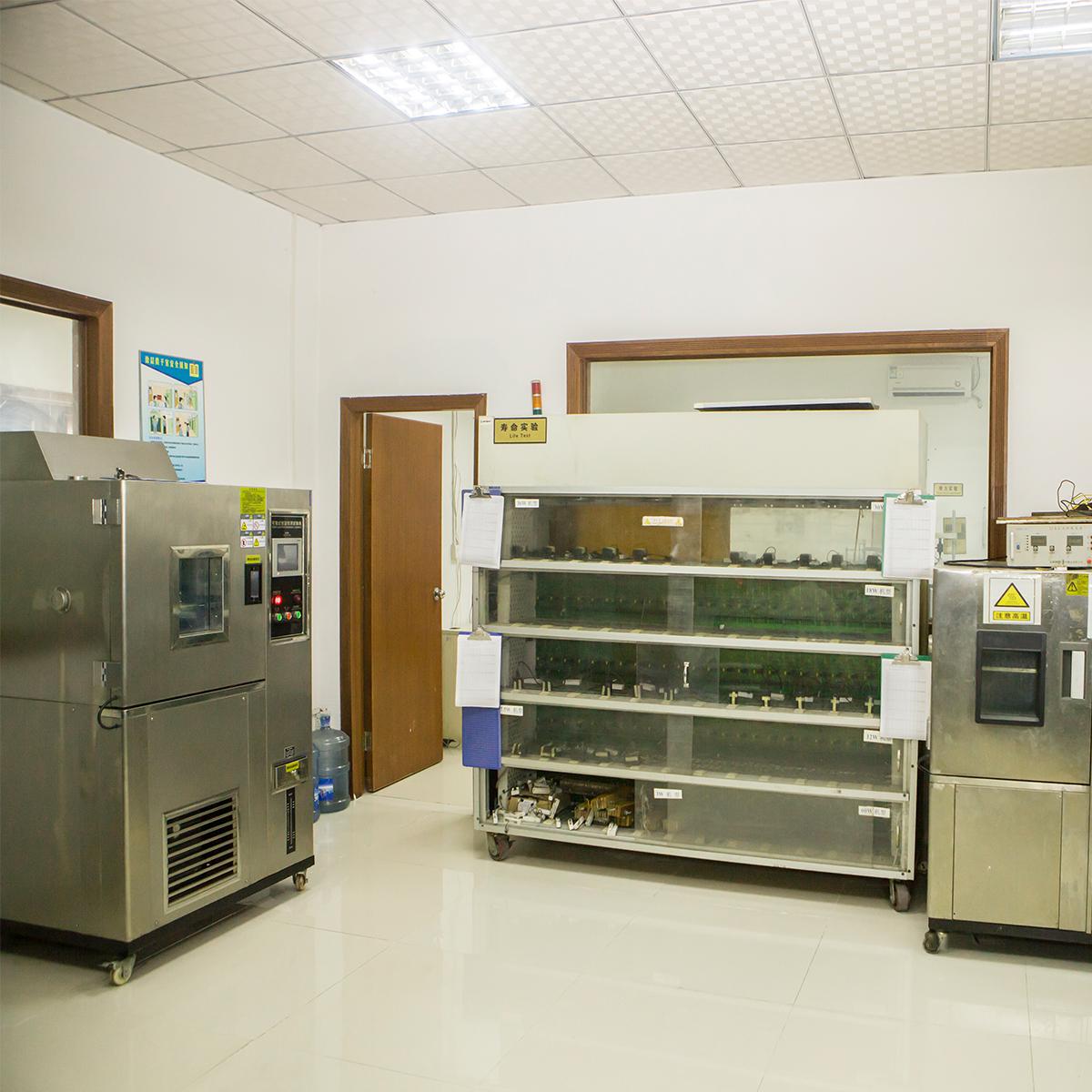 電源適配器廠家：電流的三大效應(yīng)